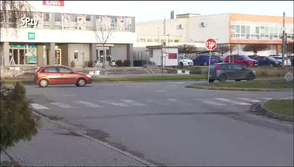 Kameránk Elé Állt Városunk Polgármestere